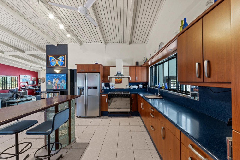 Property in Mahaai