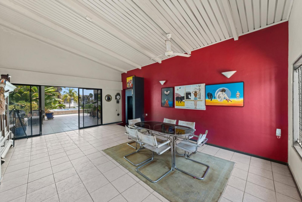Property in Mahaai