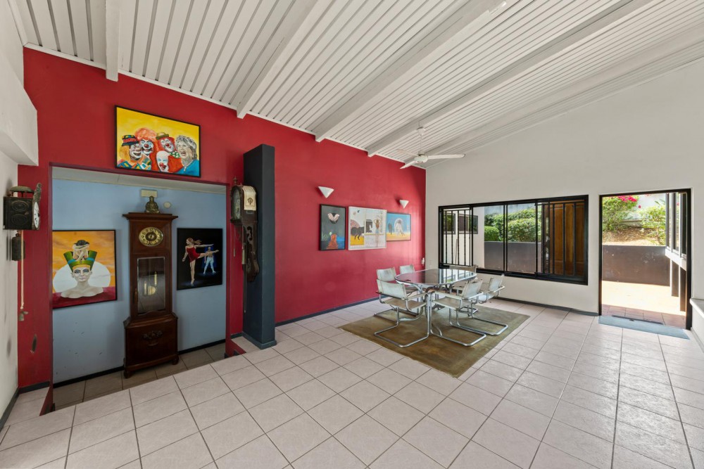 Property in Mahaai