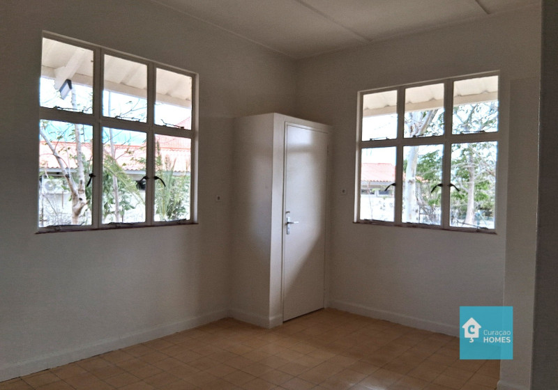 Property in Julianadorp