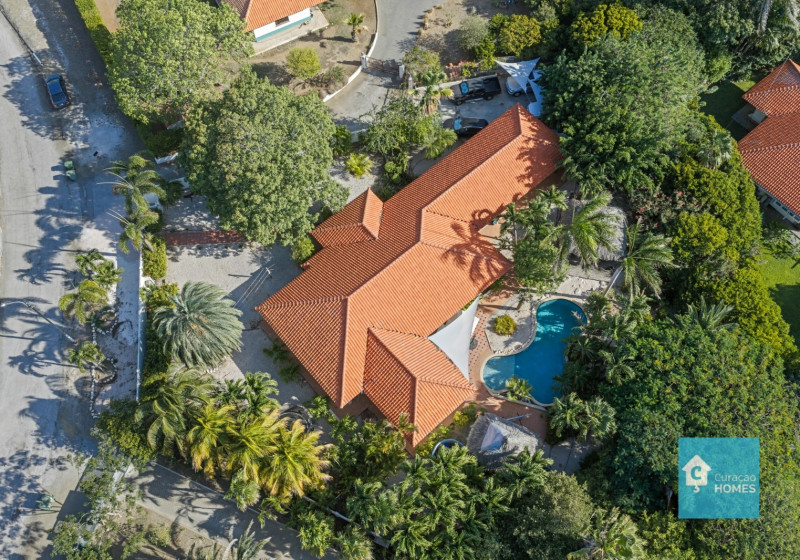 Property in Julianadorp