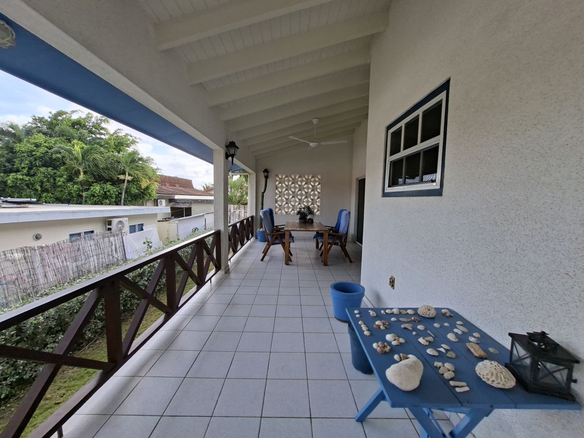 House in Lagunisol