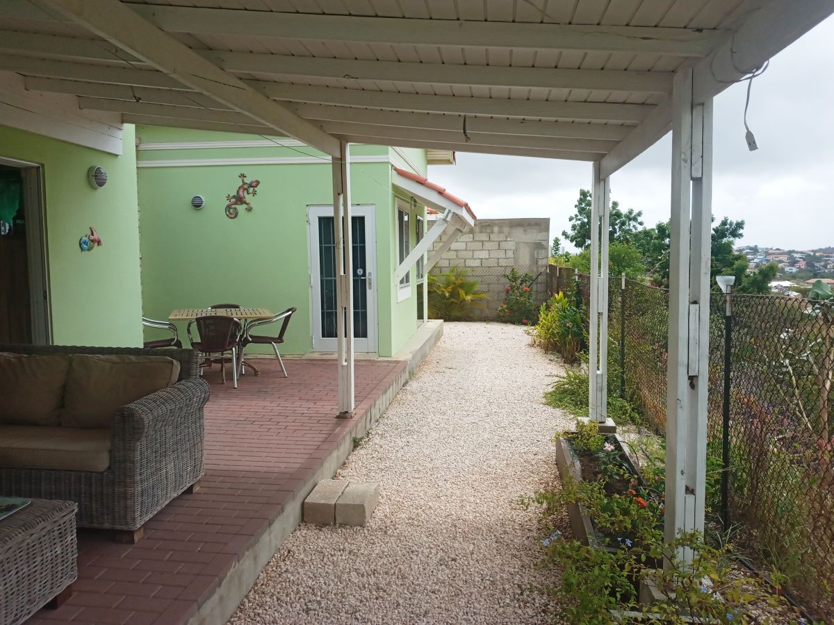 House in Montaña