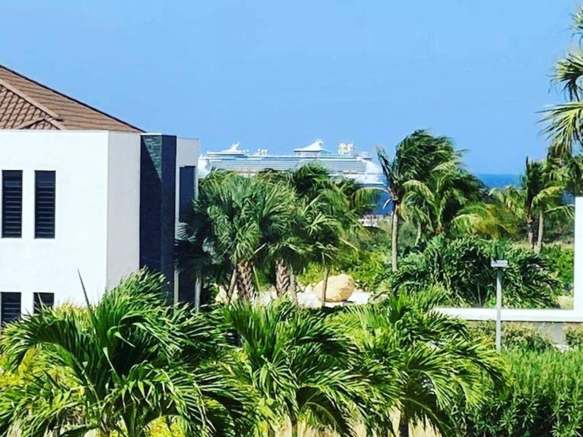 Apartment in Blue Bay