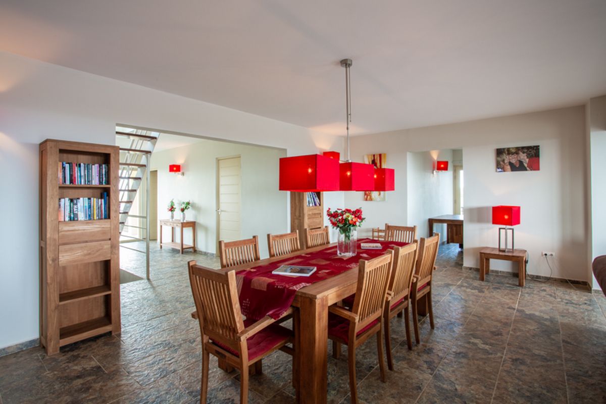 Villa in Coral Estate