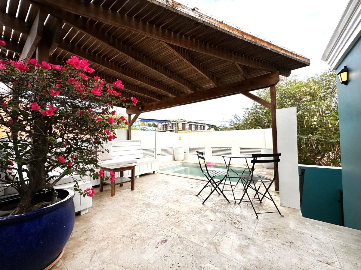 House in Otrobanda