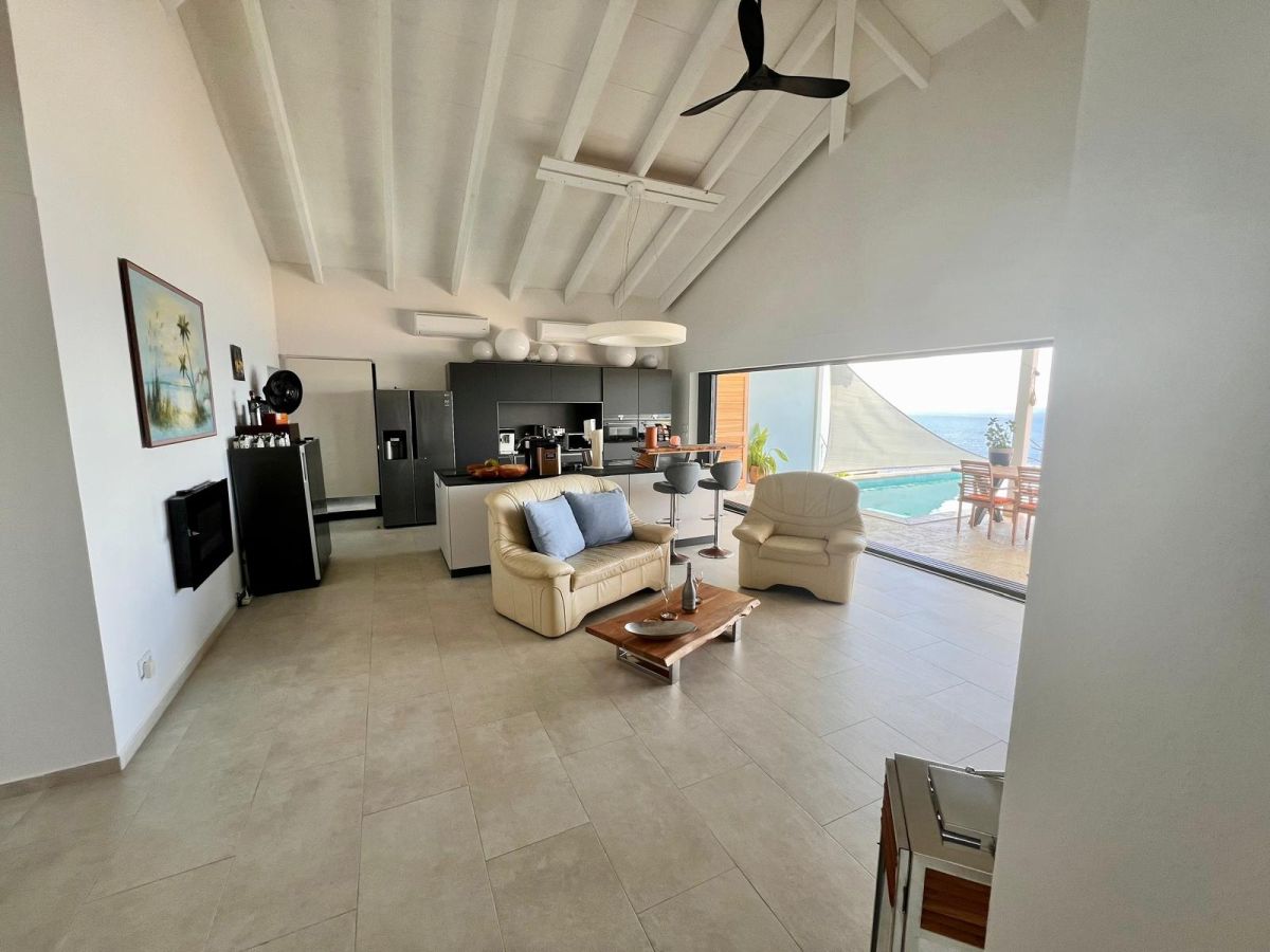 Villa in Coral Estate