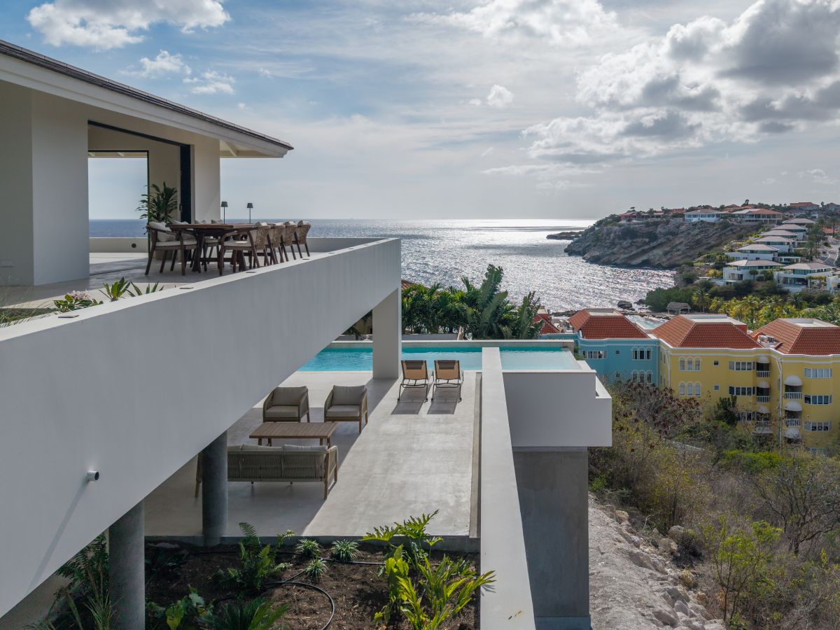 Villa in Blue Bay