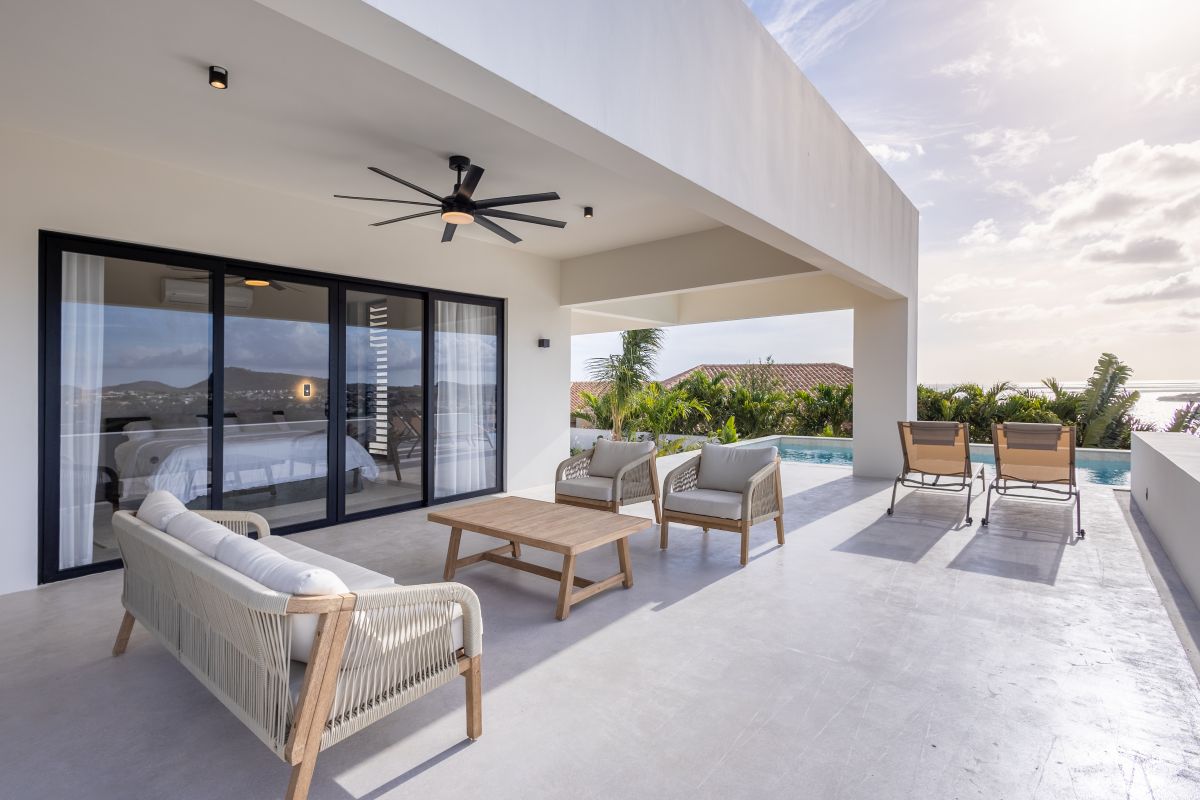 Villa in Blue Bay