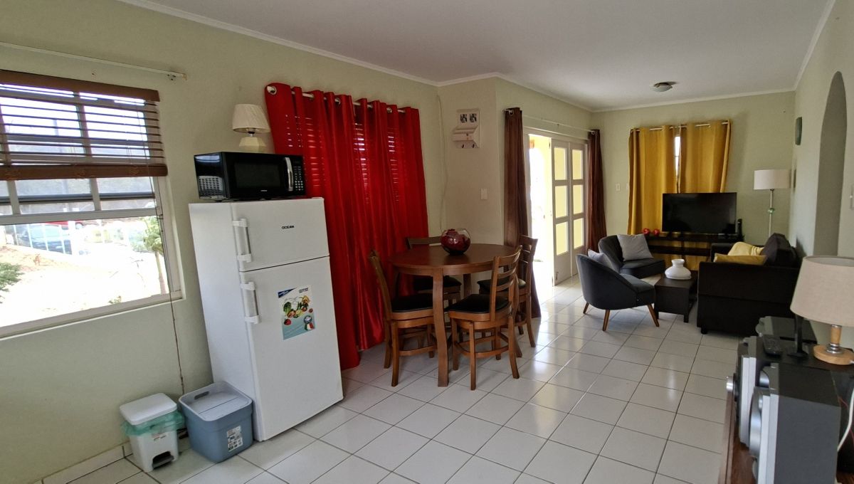 House in Seru Lora