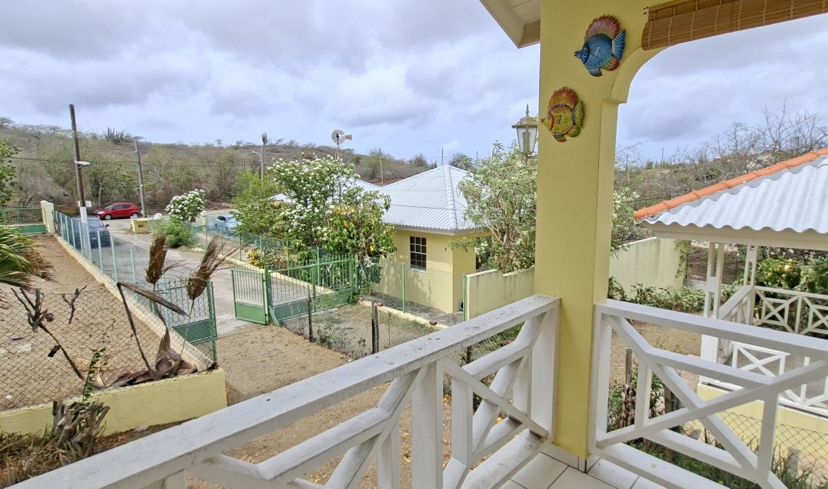 House in Seru Lora
