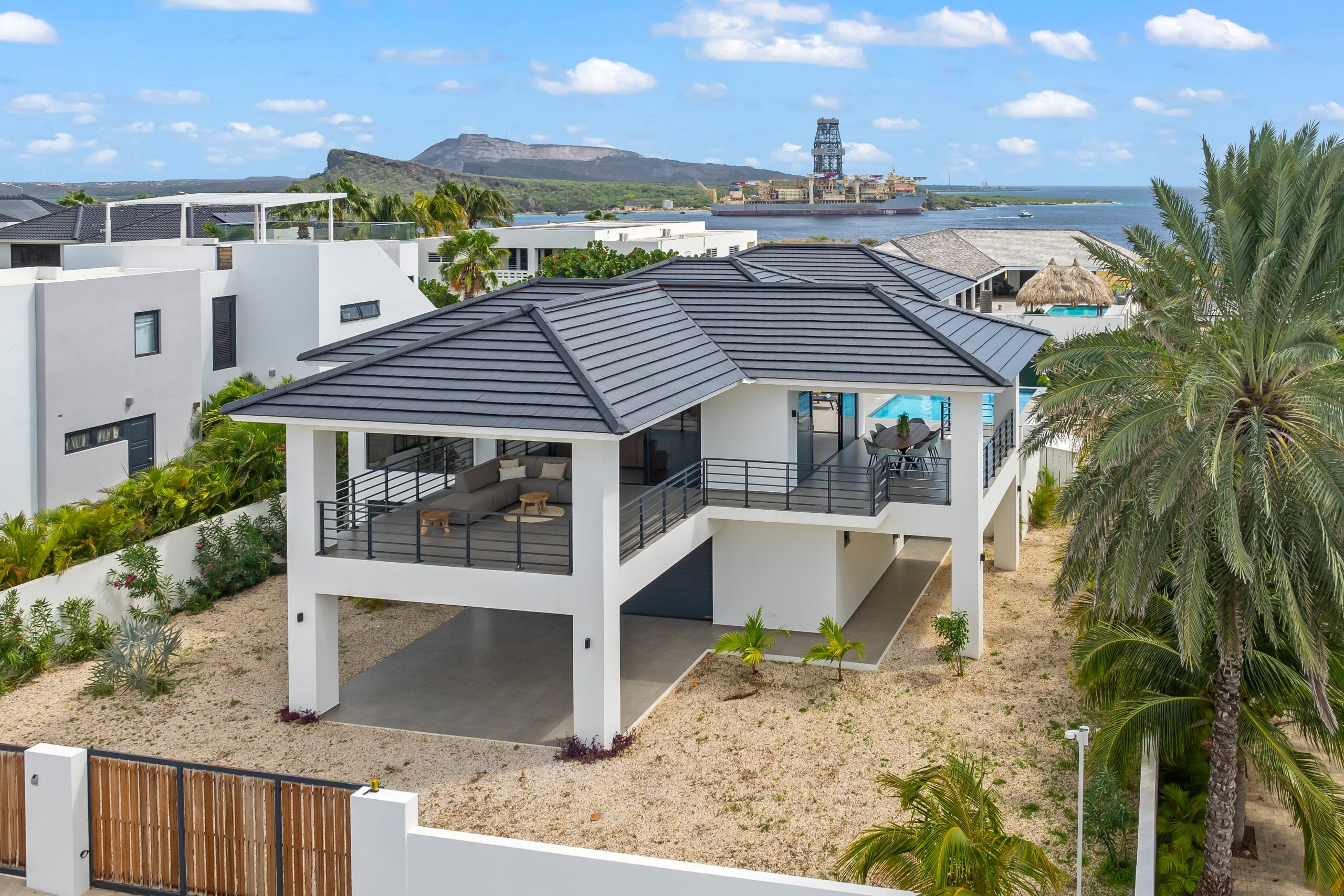 House in Vista Royal