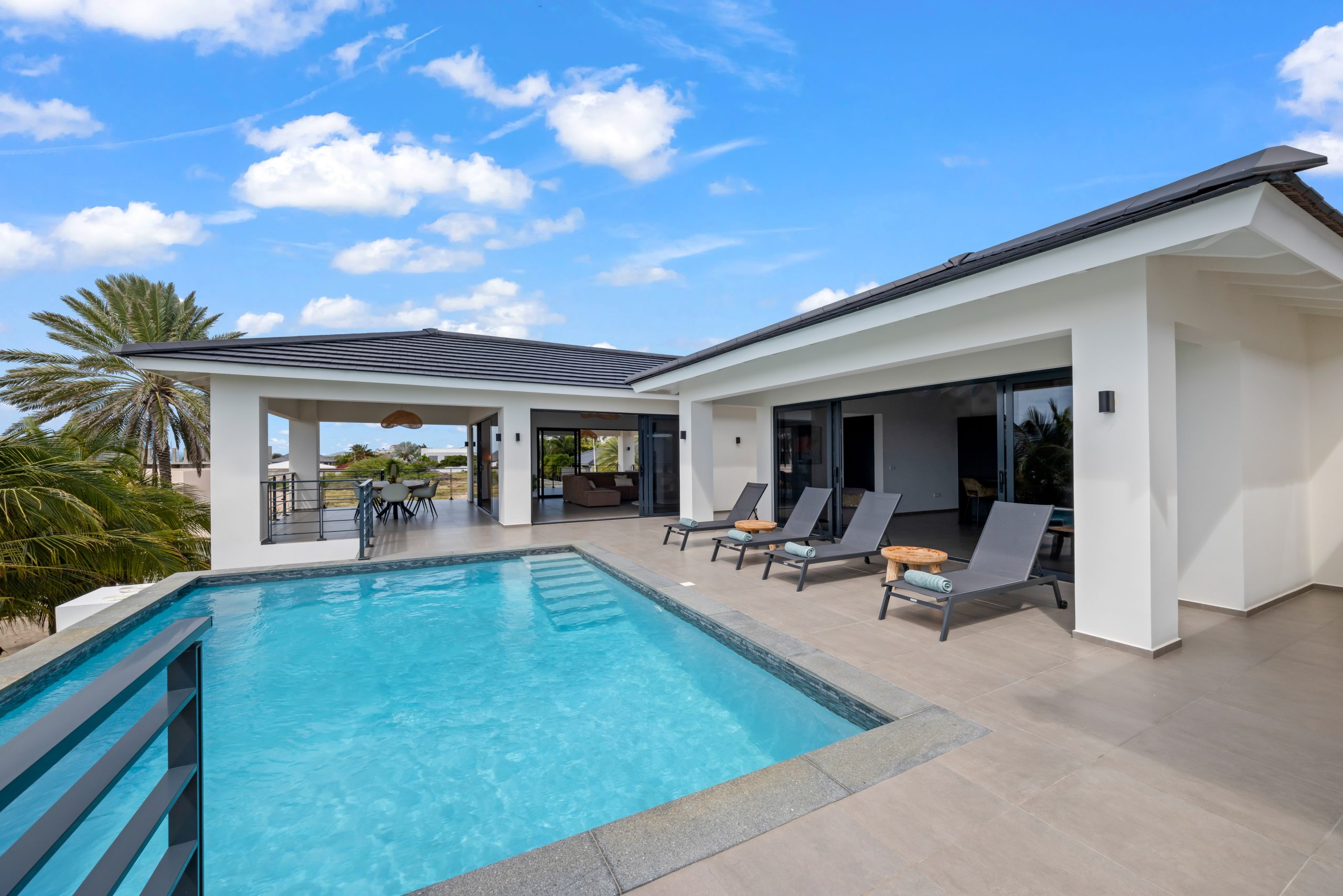 House in Vista Royal