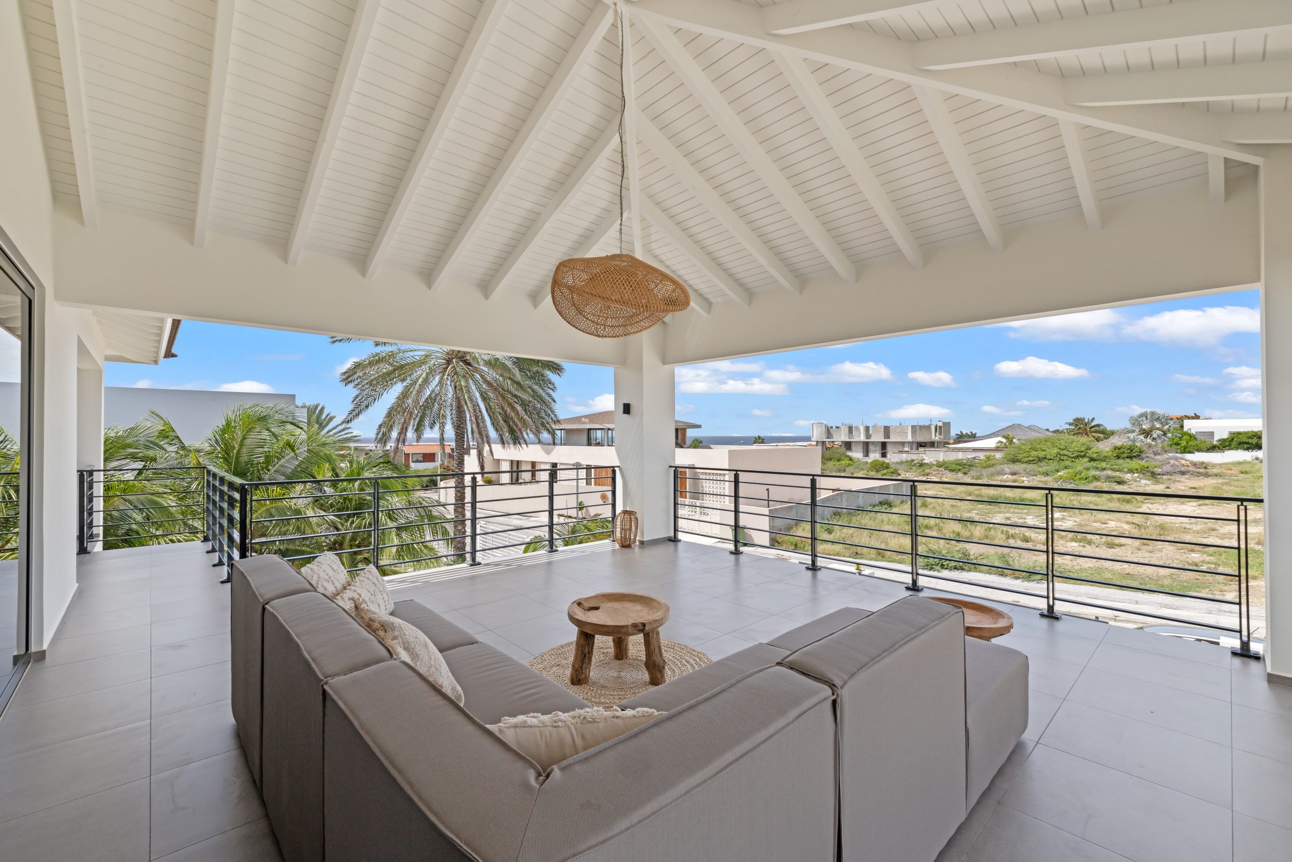 House in Vista Royal