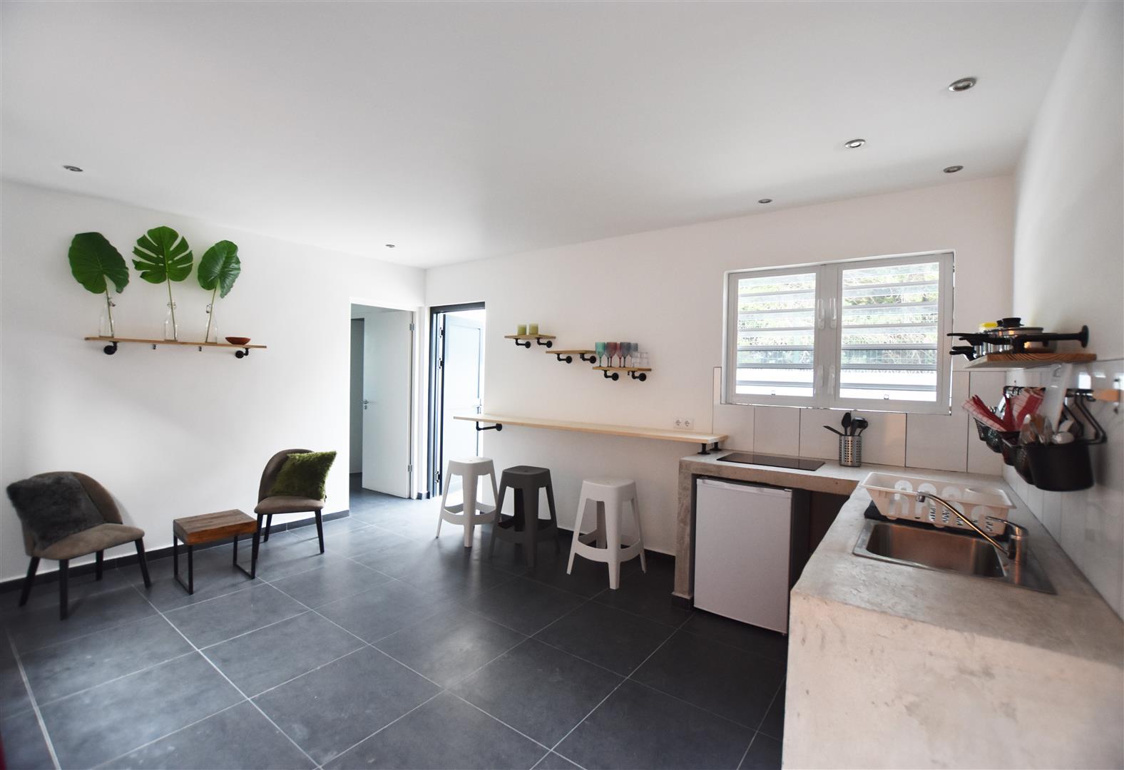 Property in Emmastad