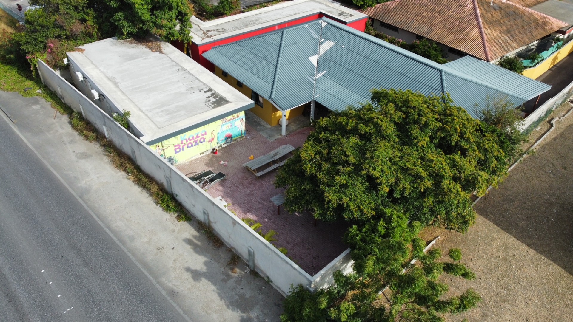 Property in Emmastad