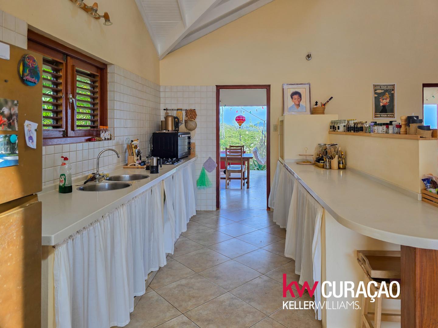Property in Banda Abou Region