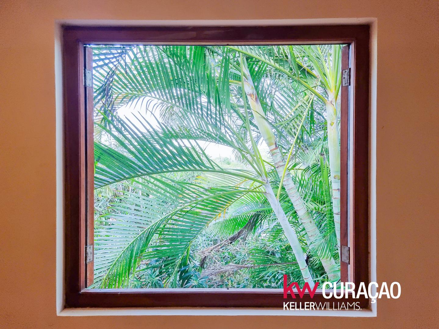 Property in Banda Abou Region