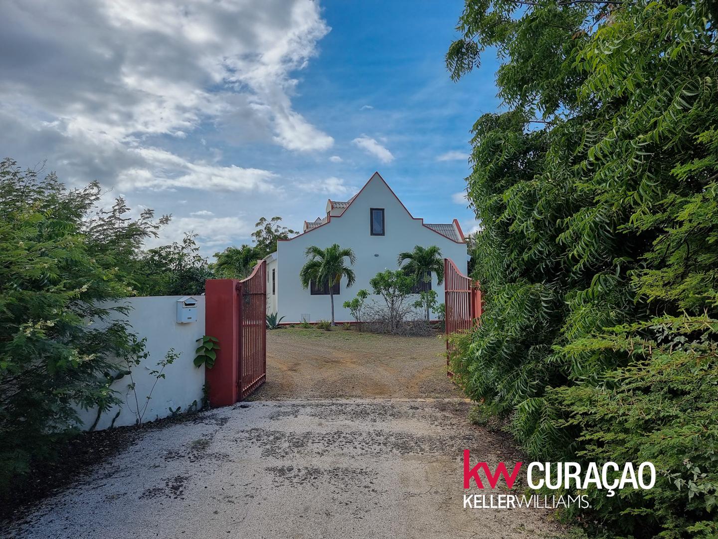 Property in Banda Abou Region