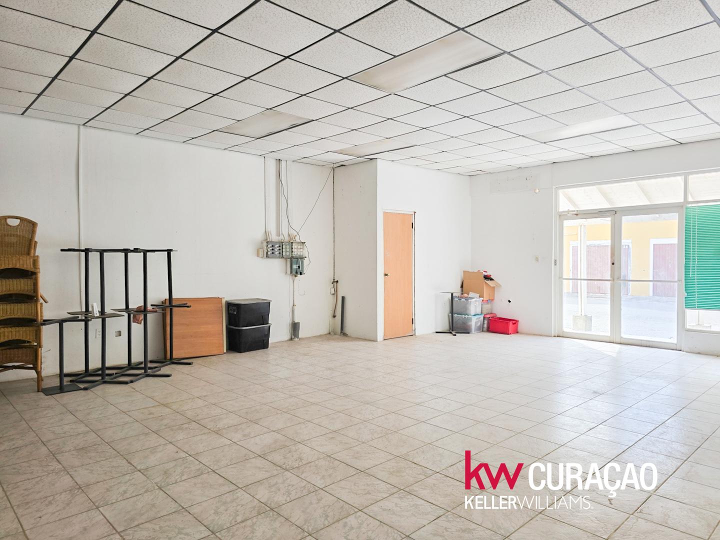 Commercial in Piscadera