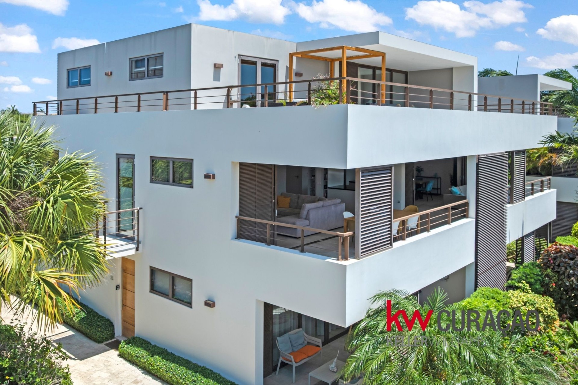 Apartment in Jan Sofat