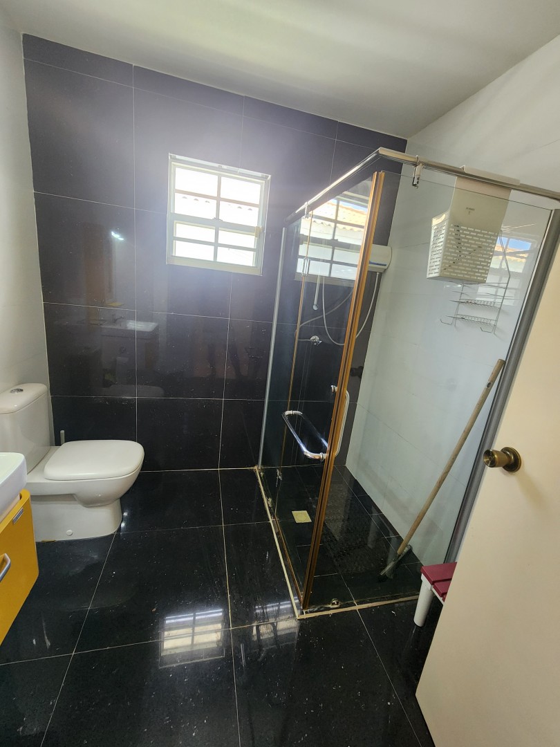 Property in Rust & Vrede