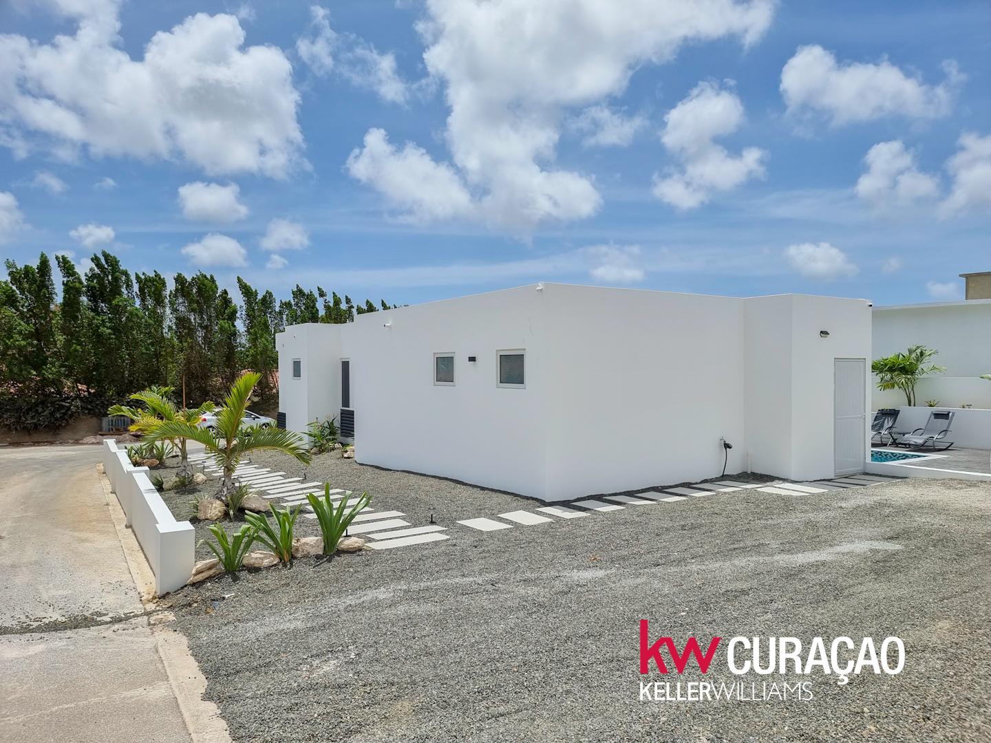 House in Mambo Beach