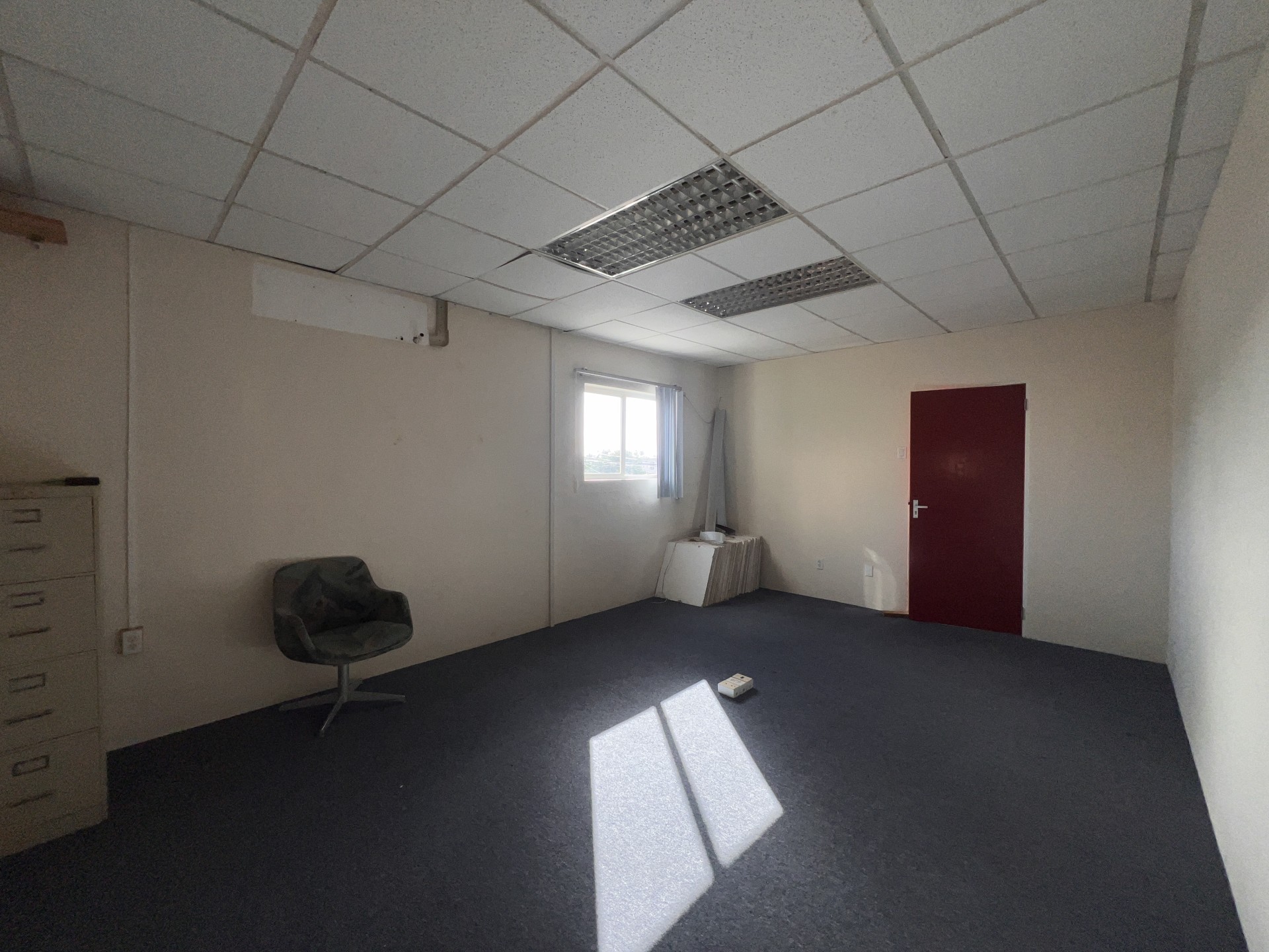 Commercial in Schottegatweg Oost
