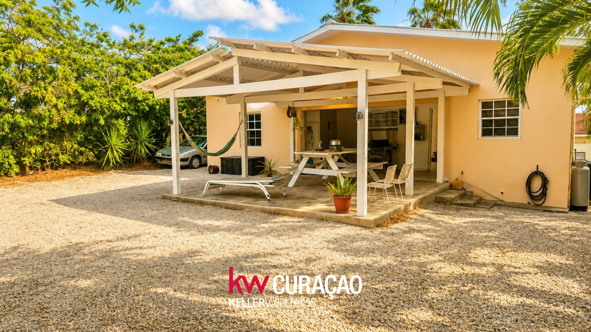 Property in Katoentuin