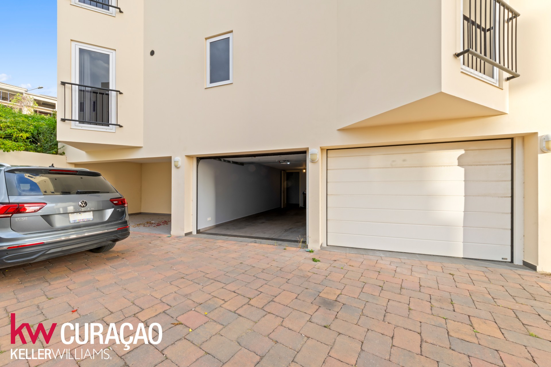 Property in Piscadera