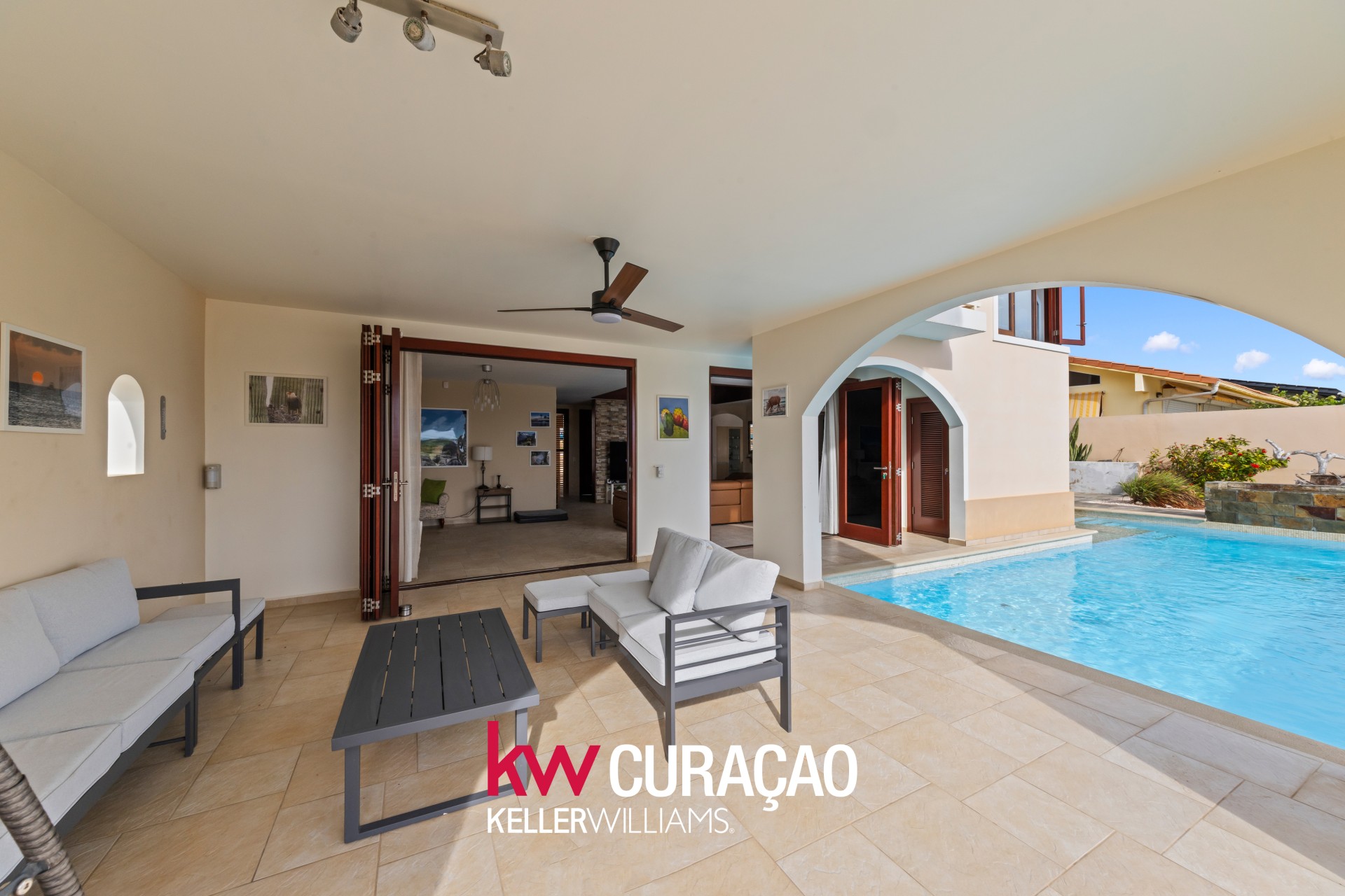 Villa in Spanish Water