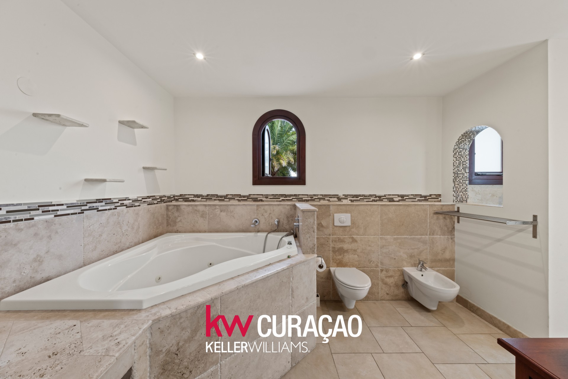Villa in Spanish Water