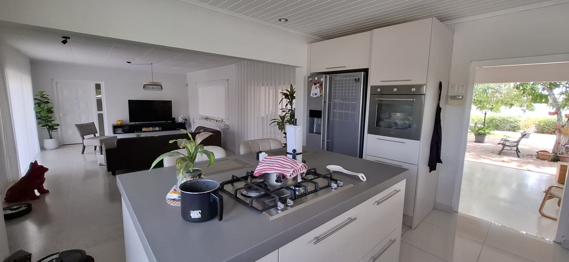 Property in Schelpwijk