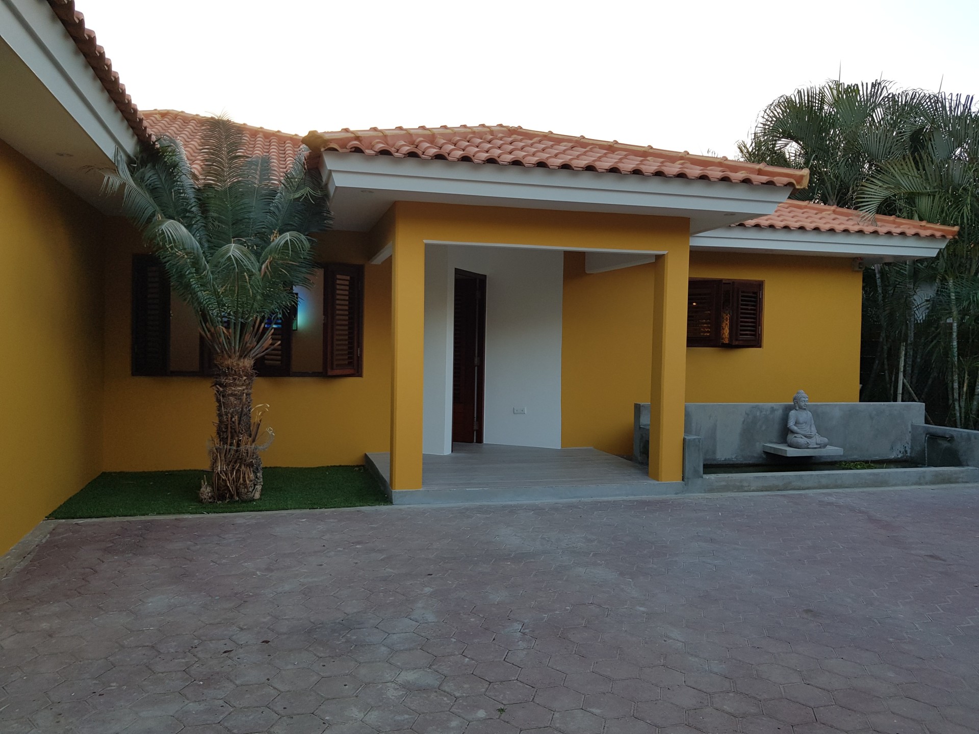 Property in Bottelier