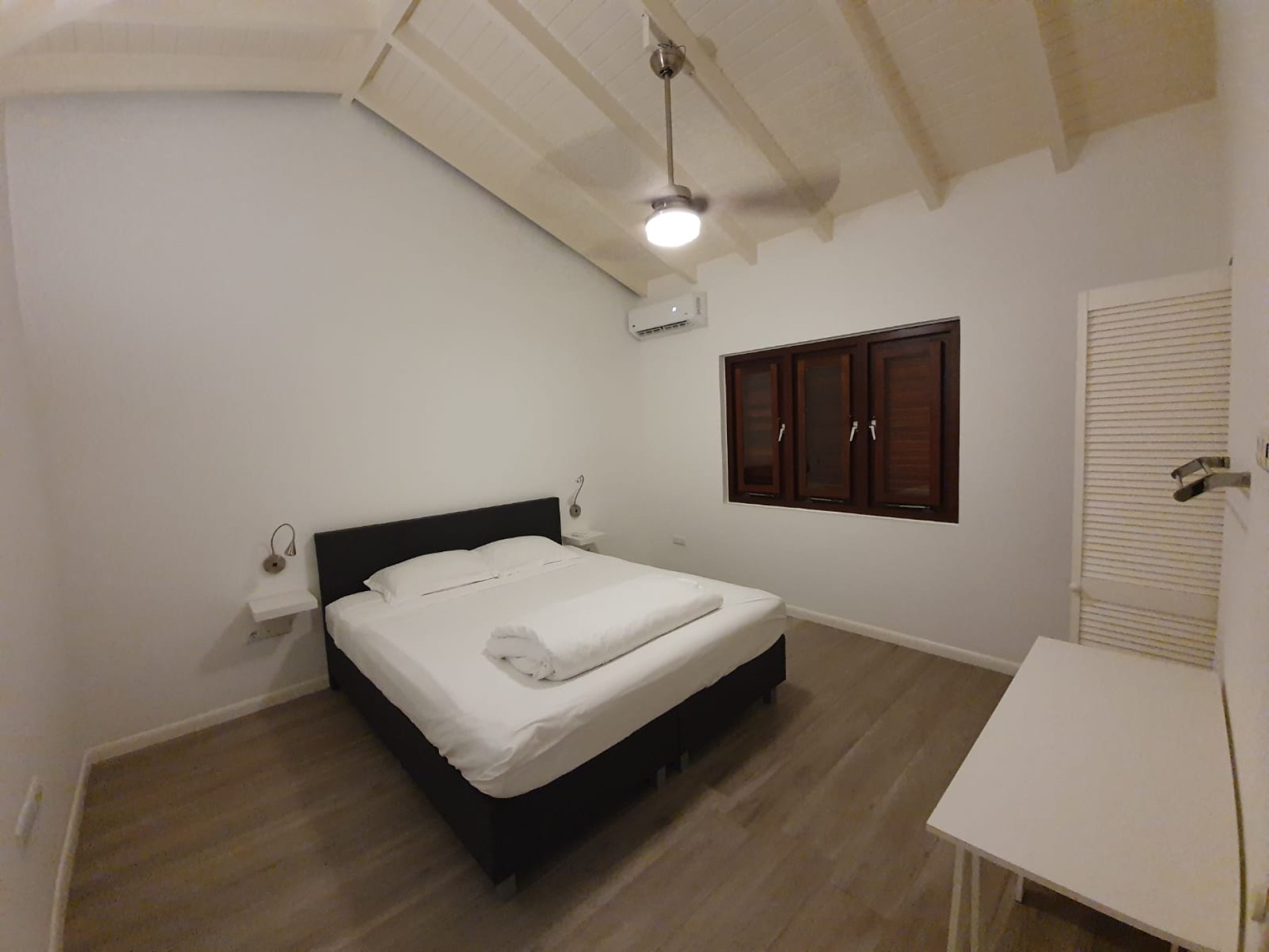 Property in Bottelier
