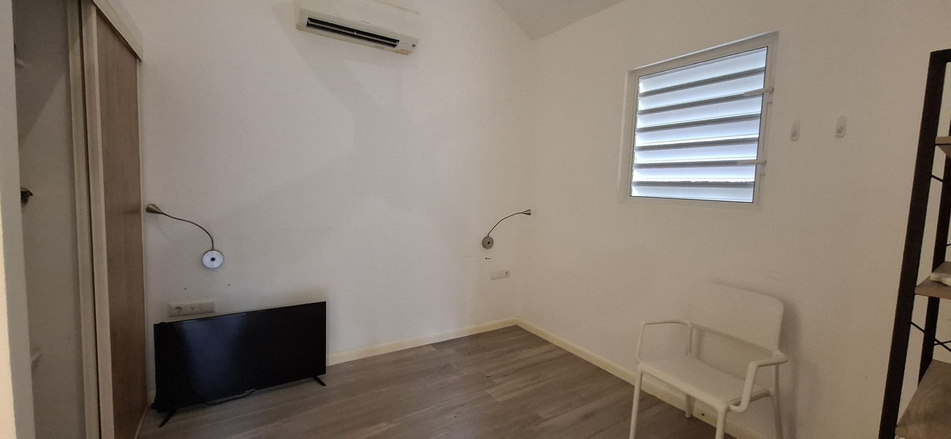 Property in Bottelier