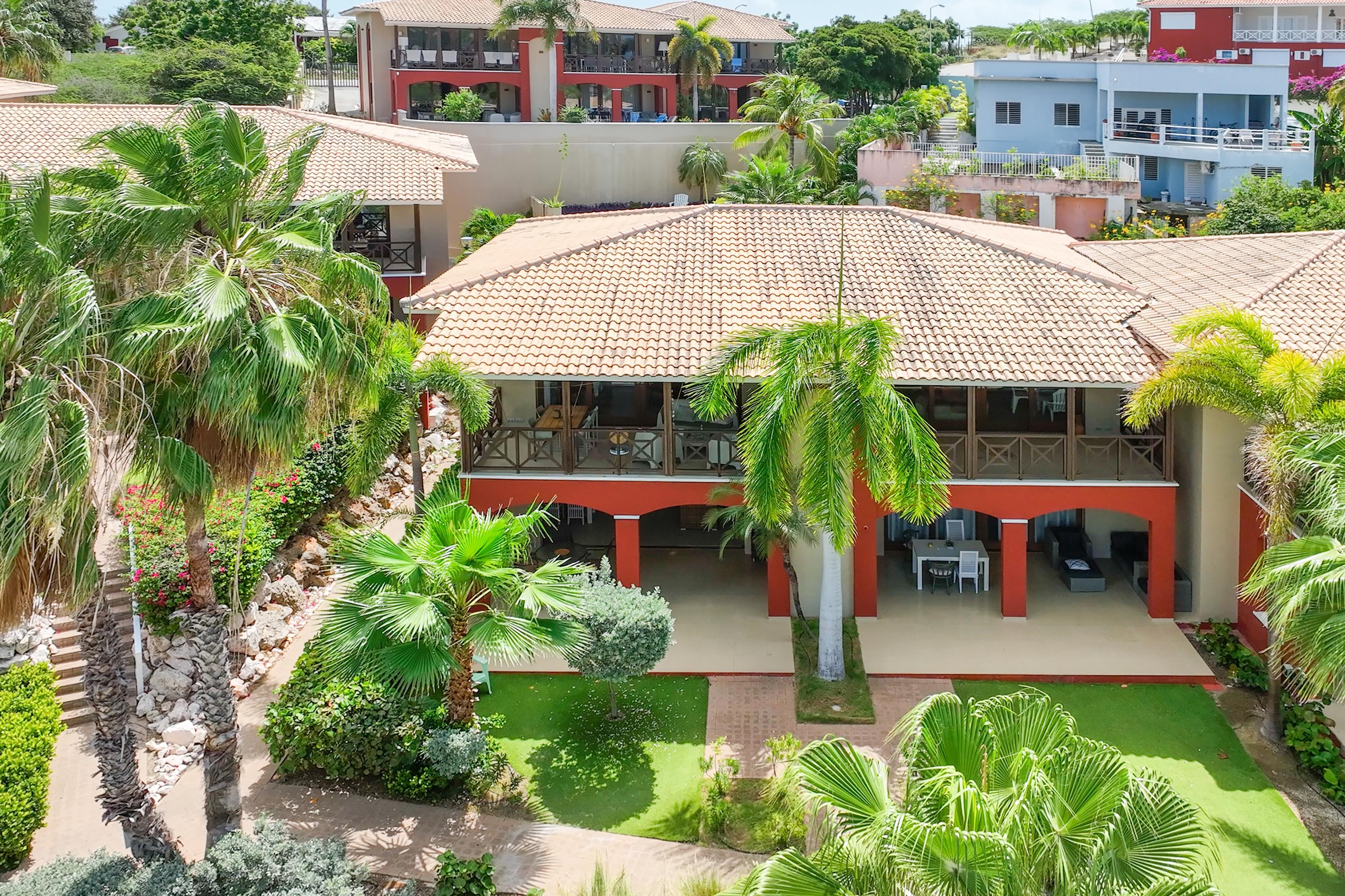 Apartment in Spanish Water