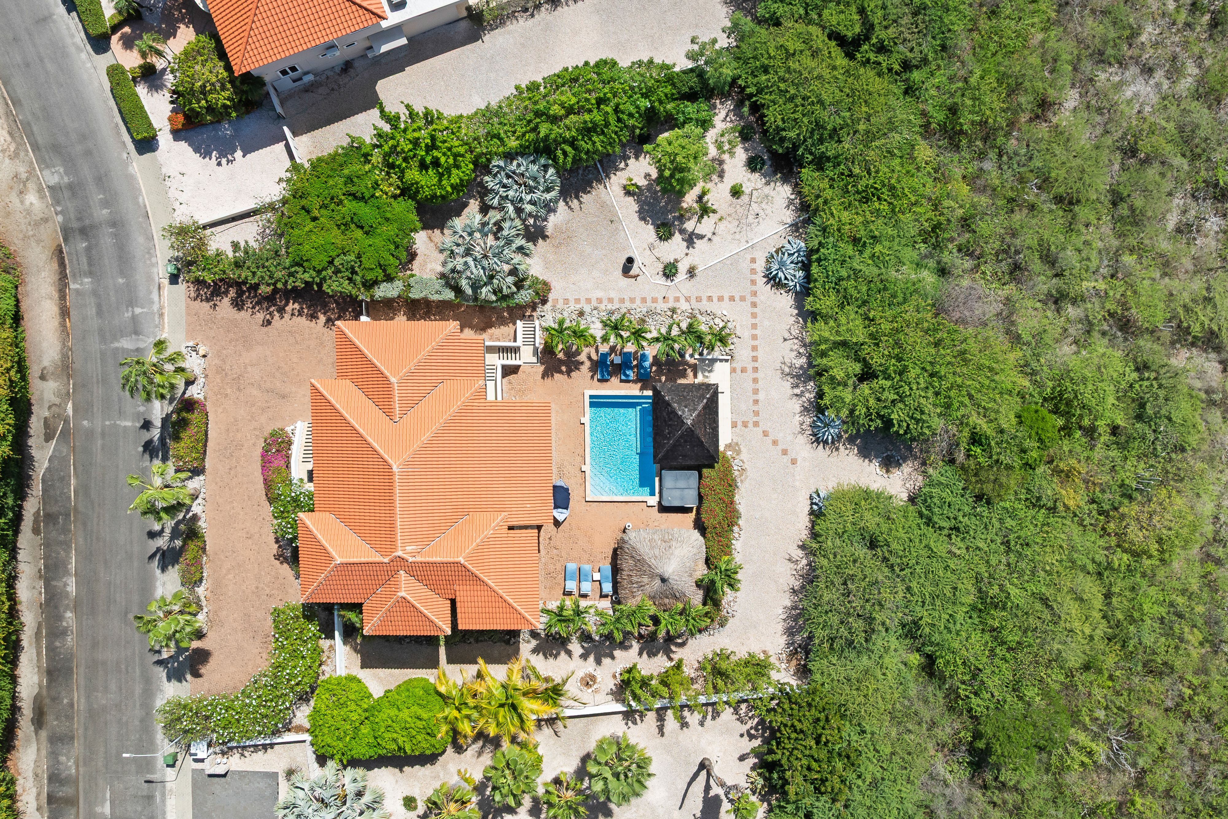 Villa in Coral Estate
