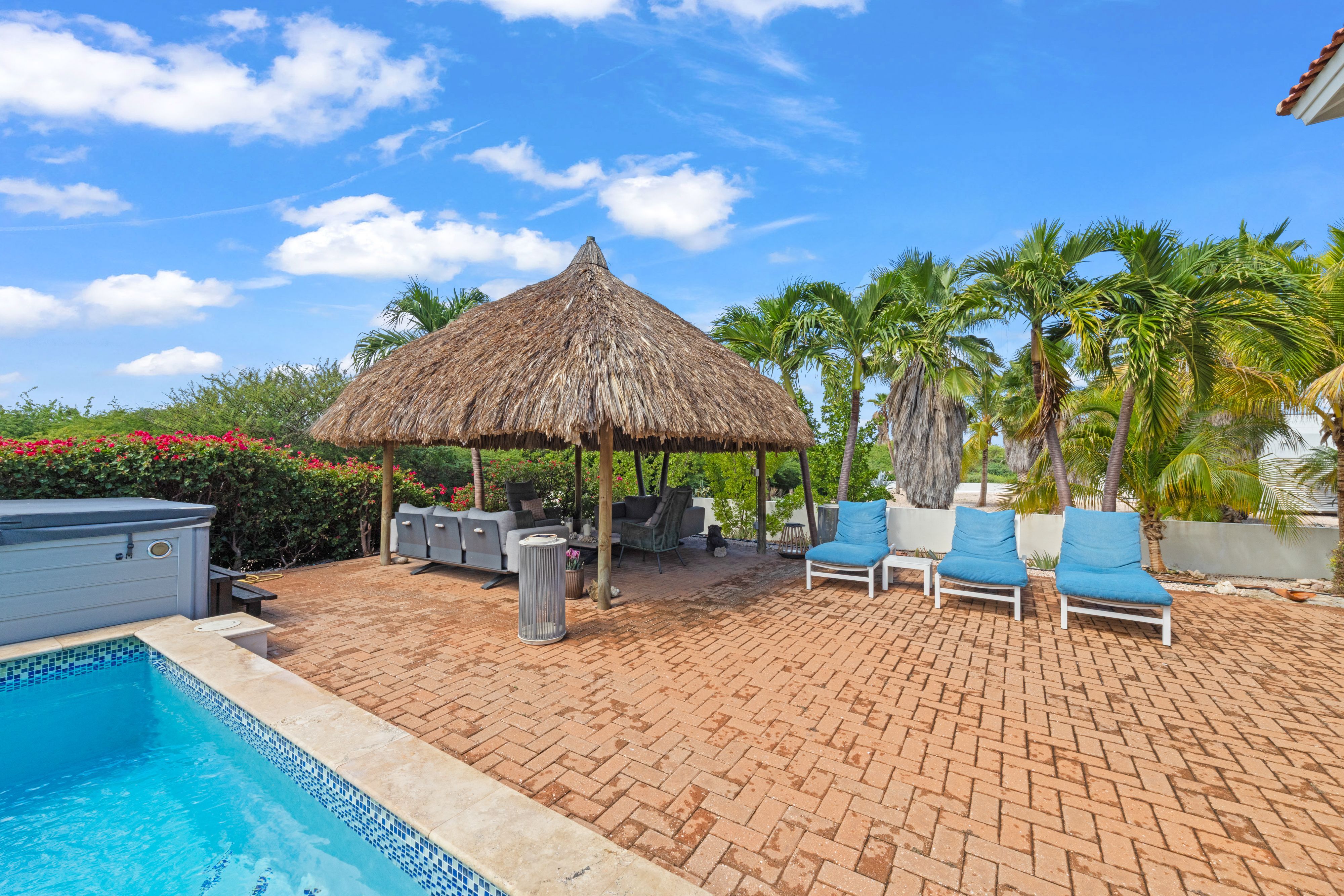 Villa in Coral Estate
