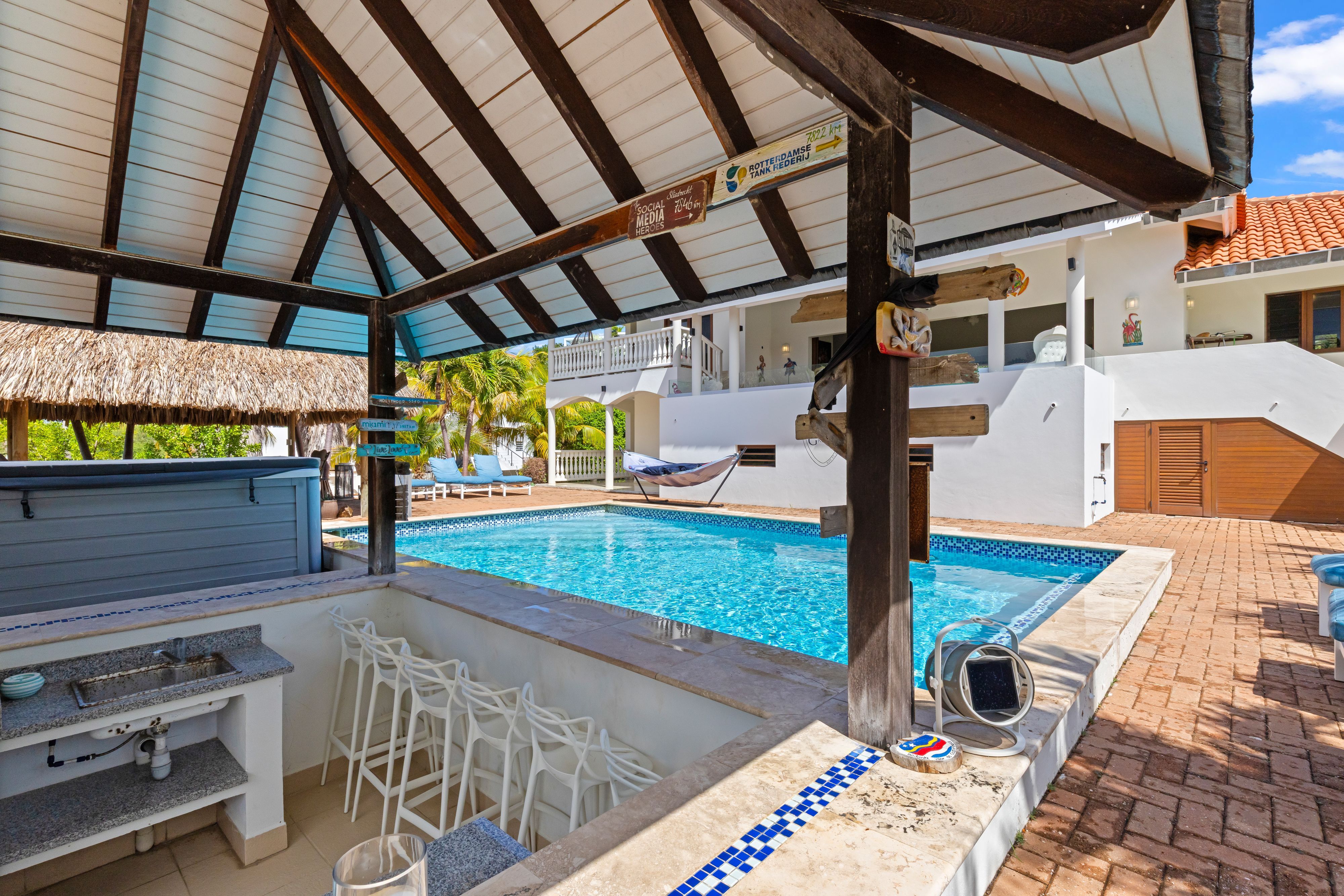 Villa in Coral Estate