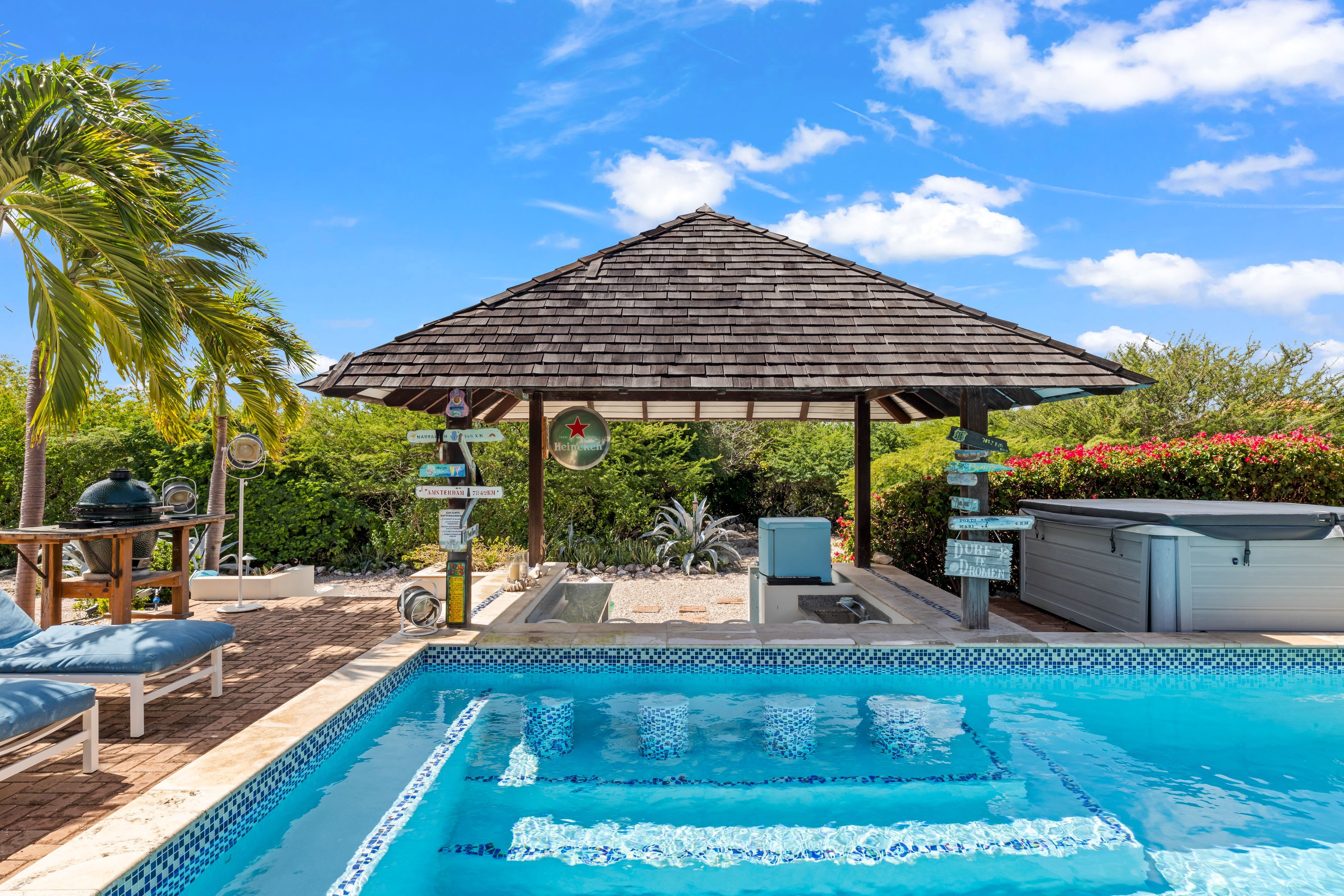 Villa in Coral Estate