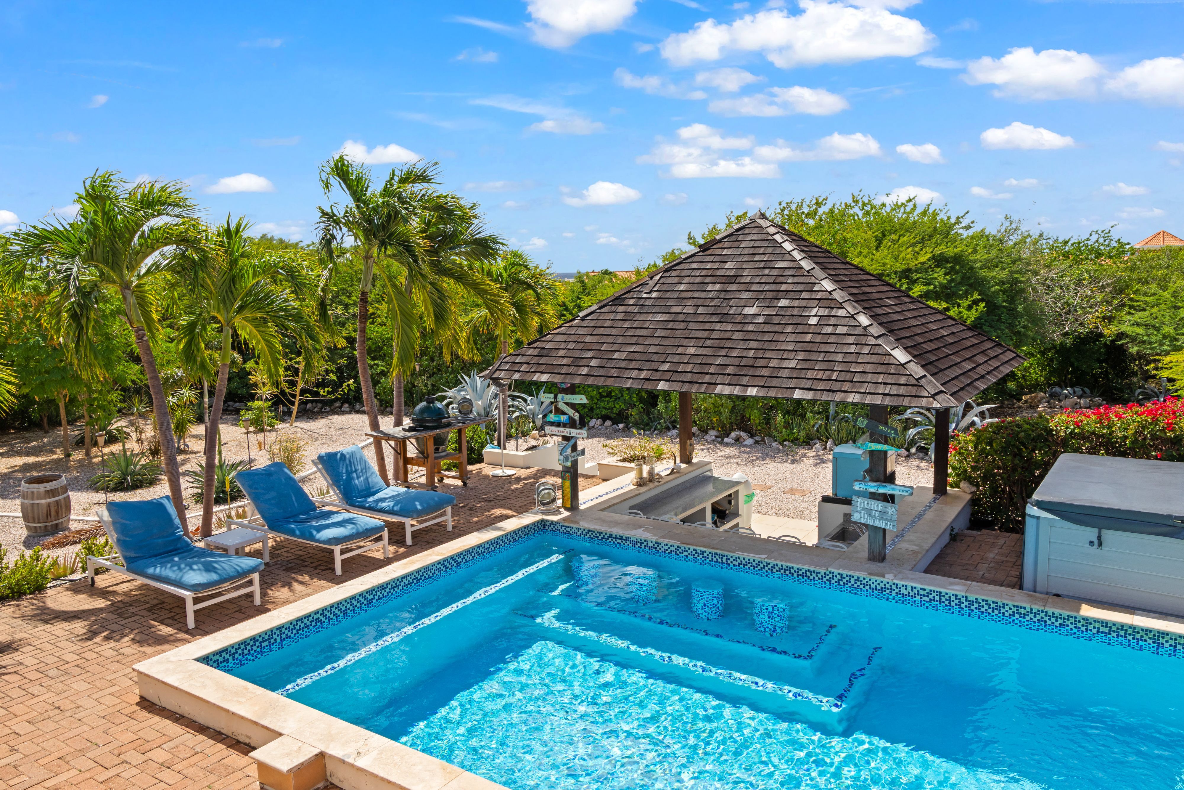 Villa in Coral Estate