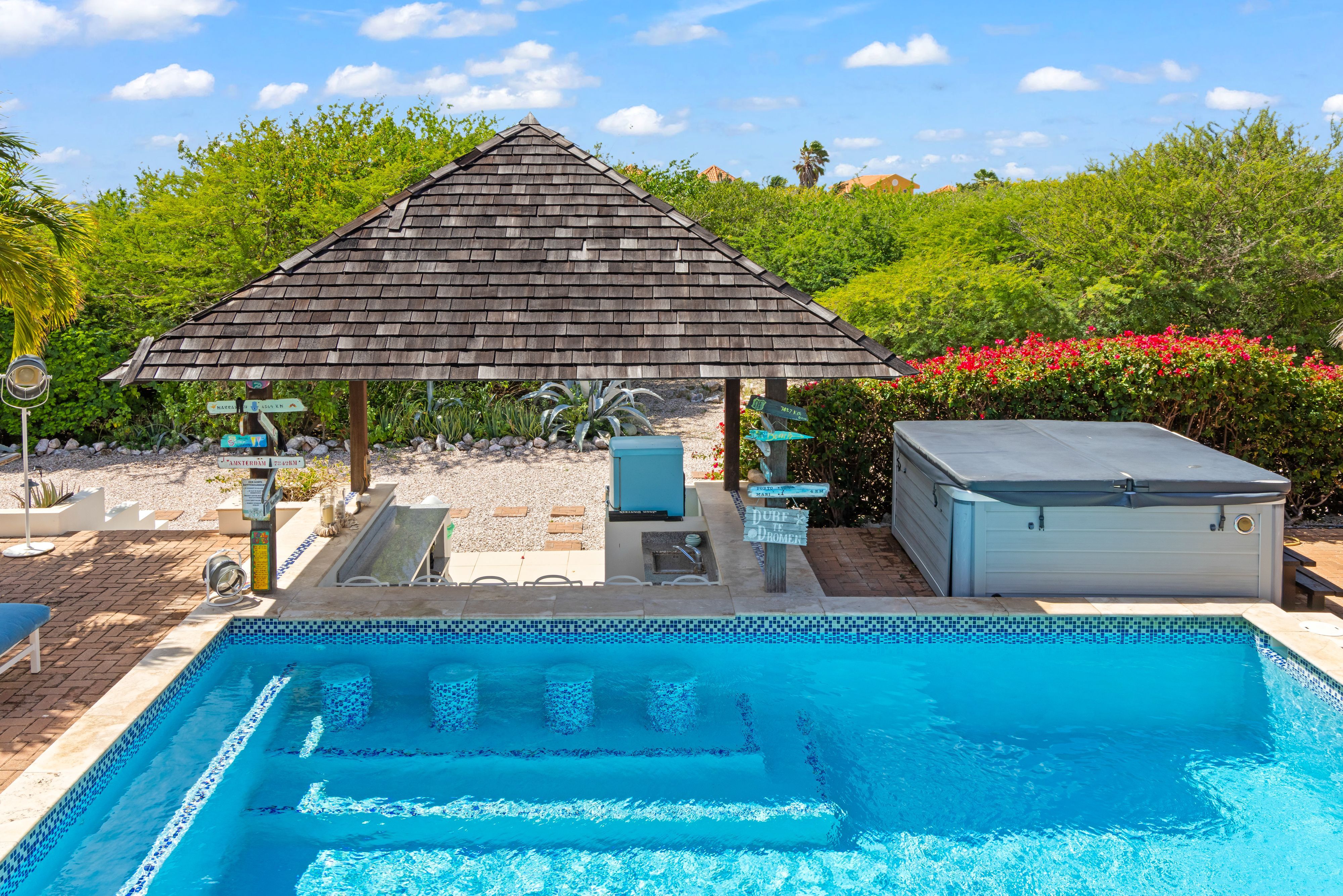Villa in Coral Estate