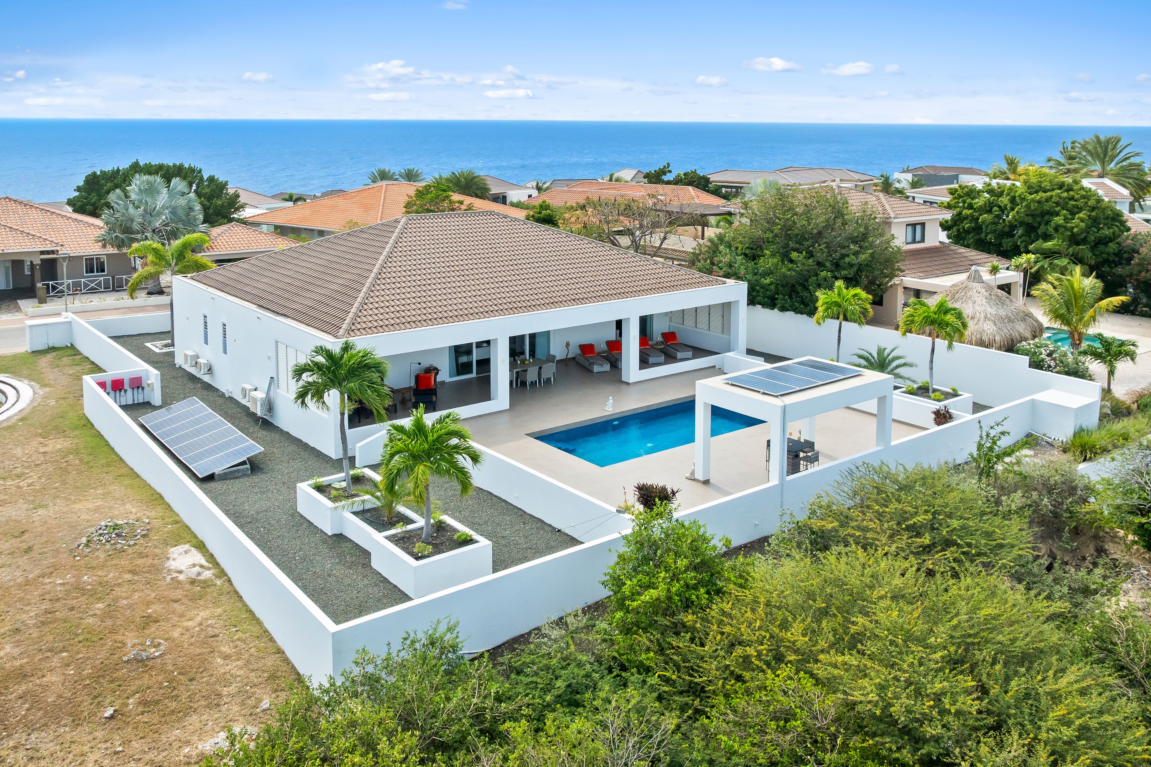 Villa in Blue Bay