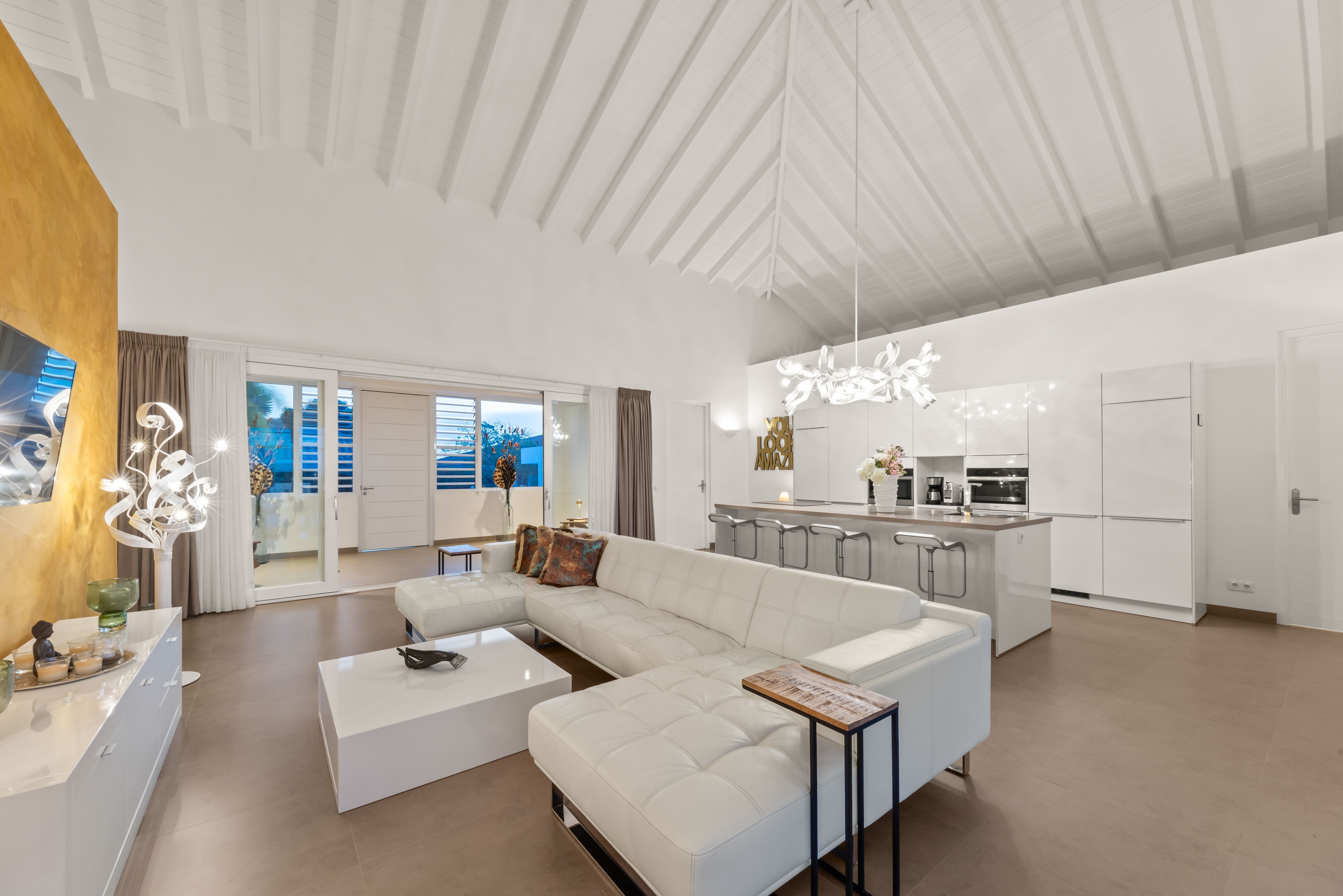 Villa in Blue Bay