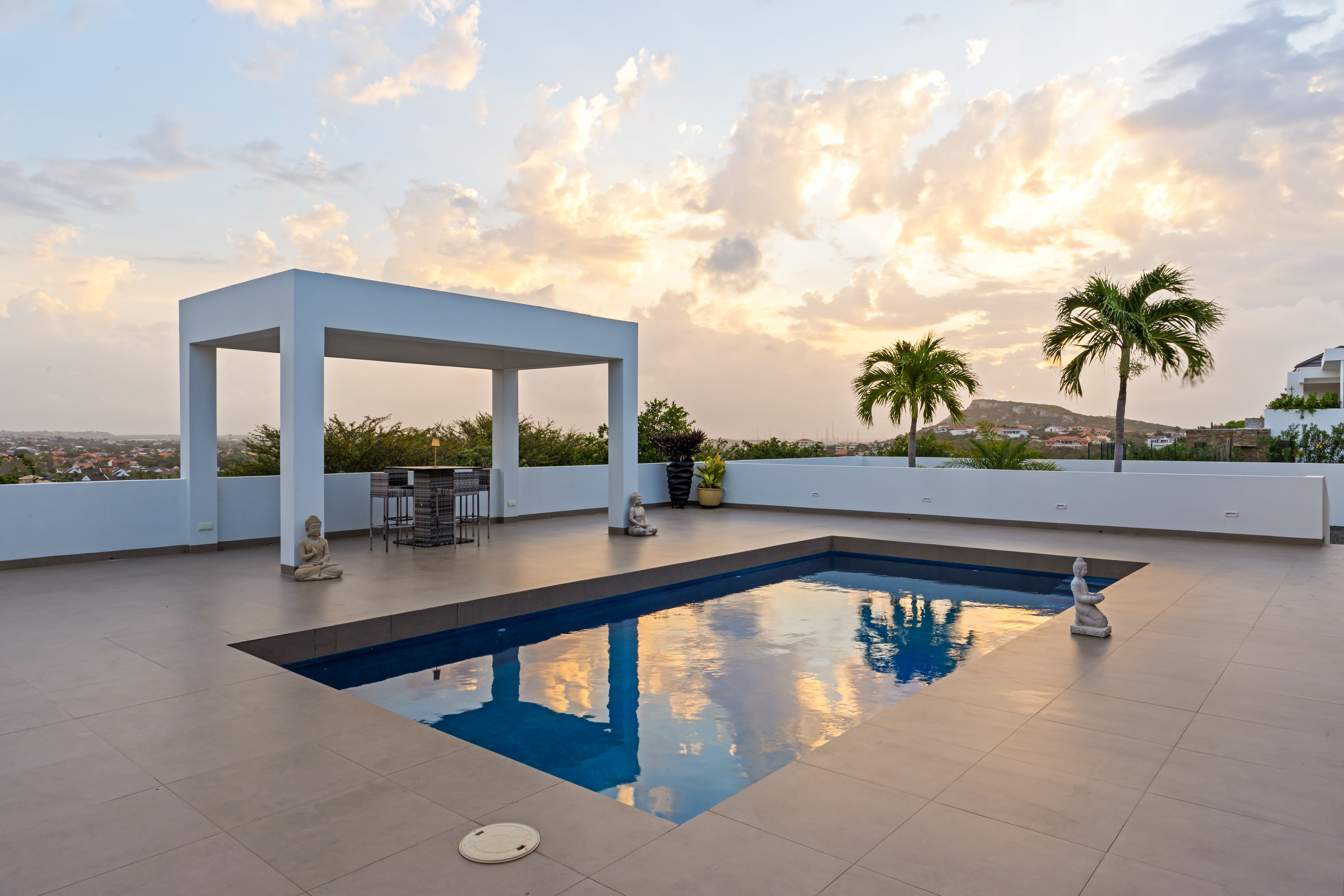 Villa in Blue Bay