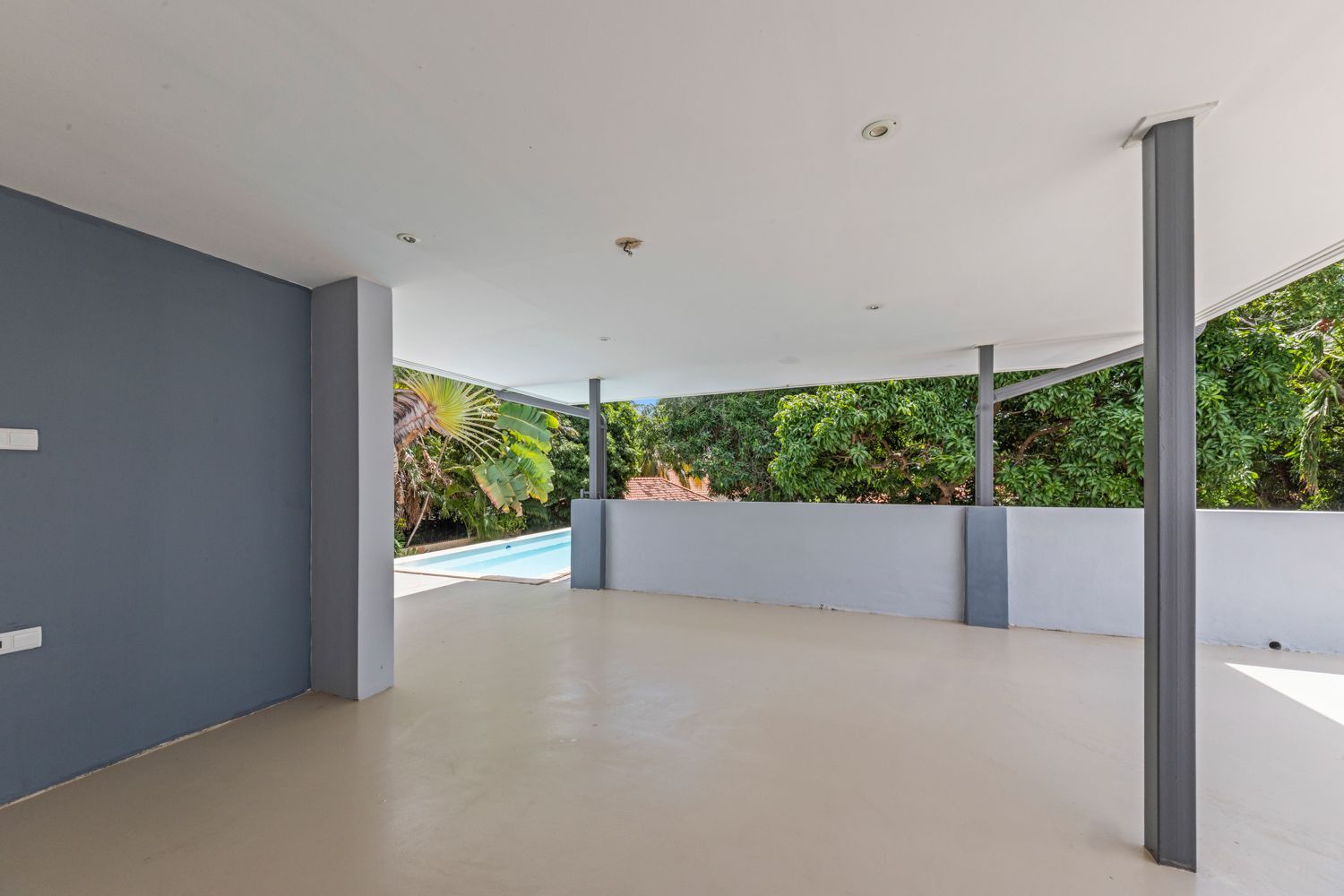 Villa in Mahaai