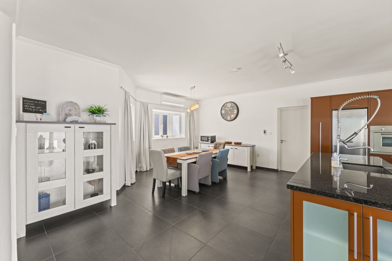 Villa in Cas Abou