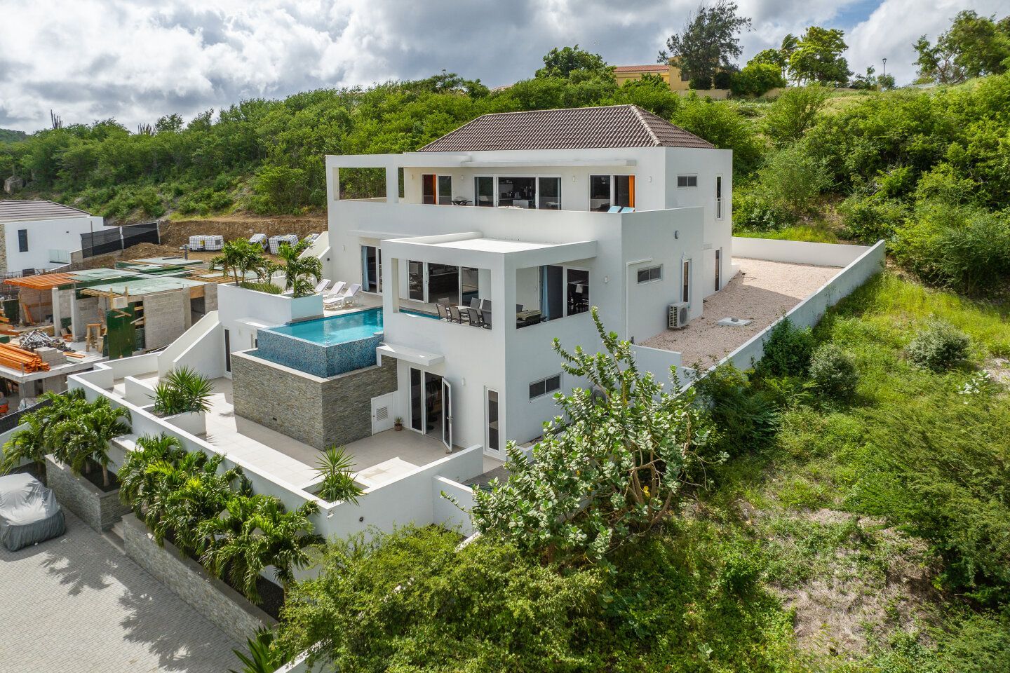Villa in Blue Bay