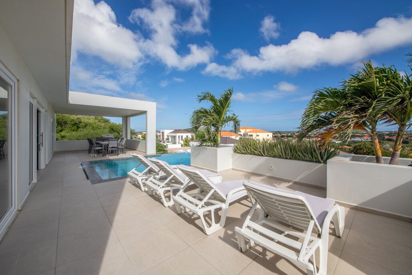 Villa in Blue Bay